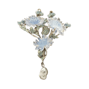 brooch 1